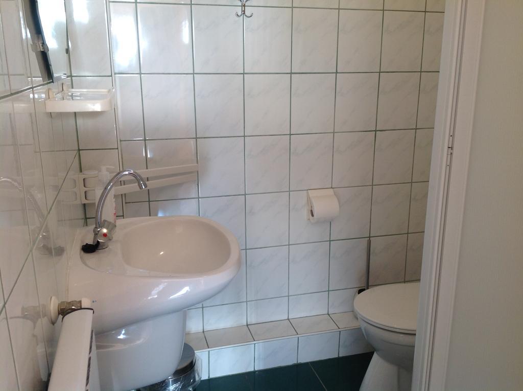 Attila Apartmanhaz Hotel Heviz Luaran gambar